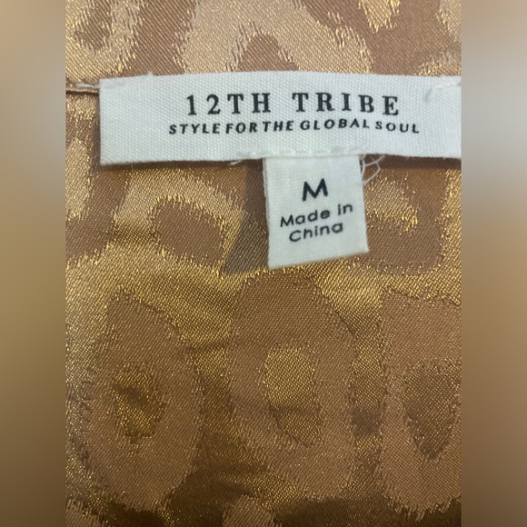 12th Tribe Blouse Long Animal Print Button Down - Picture 3 of 5